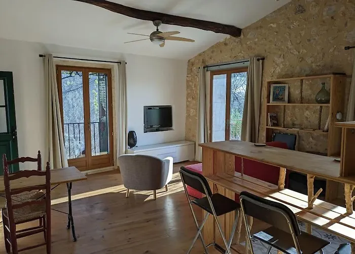 1 Chambre, 55m2 - Maison De Village De Charme 17eme Siecle - Garrigue Heraultaise Apartamento *
